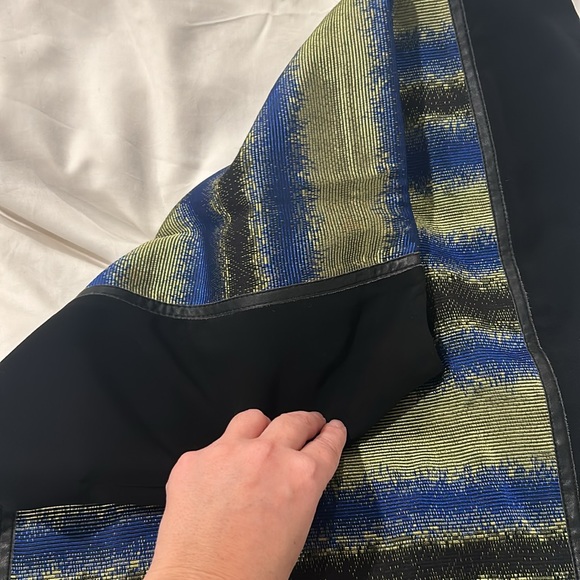 Lafayette 148 skirt - Picture 2 of 4